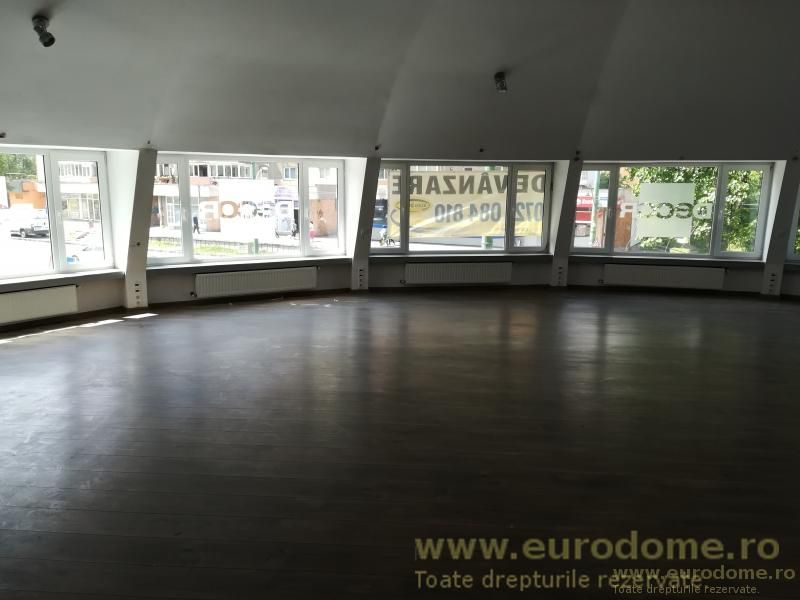 Vanzare spatiu amenajat700 mp. - Poză 7