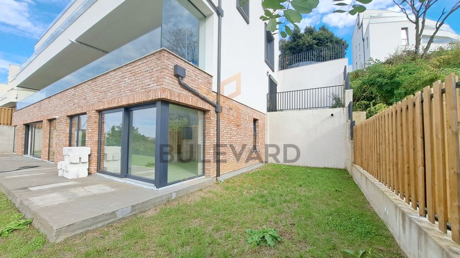 Apartament exclusivist, curte individuala, parcare acoperita, zona Europa - Poză 4