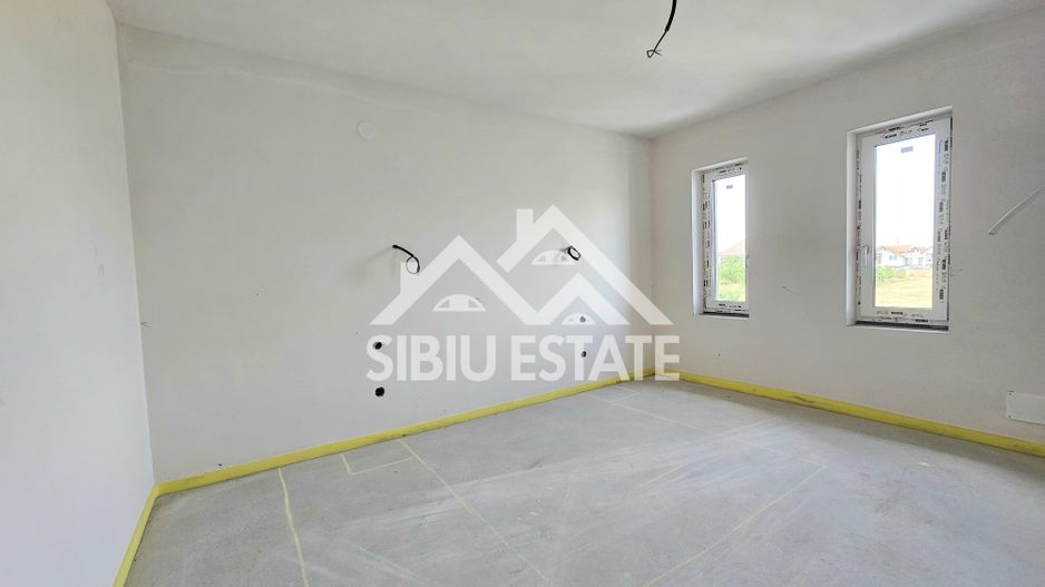 Casa Sibiu, confort nou, teren 600 mp - Poză 12
