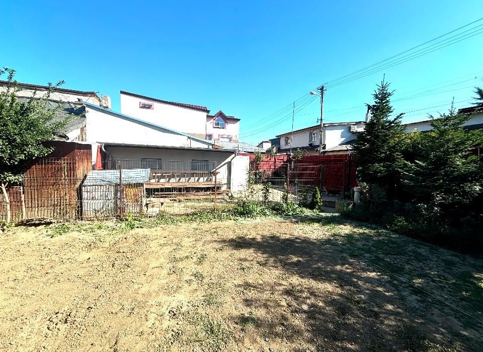 Teren  Auchan Vitan T226 - Poză 3