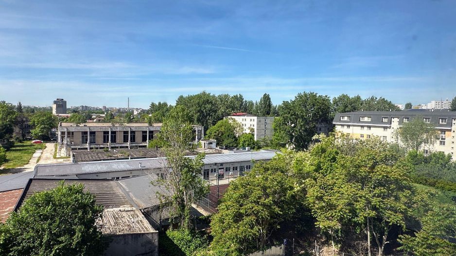 Fizicienilor - Lacramioarei, 3 camere 67 mp, pod 40 mp, modernizat - Poză 27