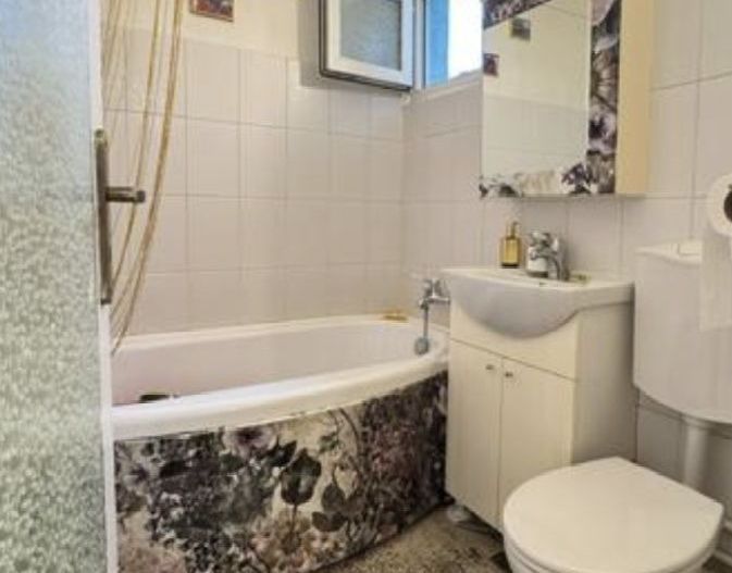 Vanzare Apartament 2 camere, decomandat, 49 mp – Drumul Taberei - Poză 2