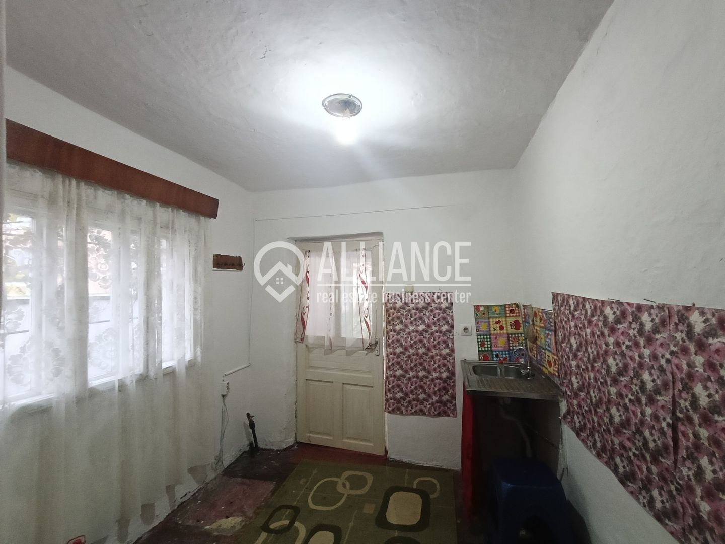 CUMPANA ( cod02) - Casa batraneasca 5 camere cu teren 491 mp - Poză 11