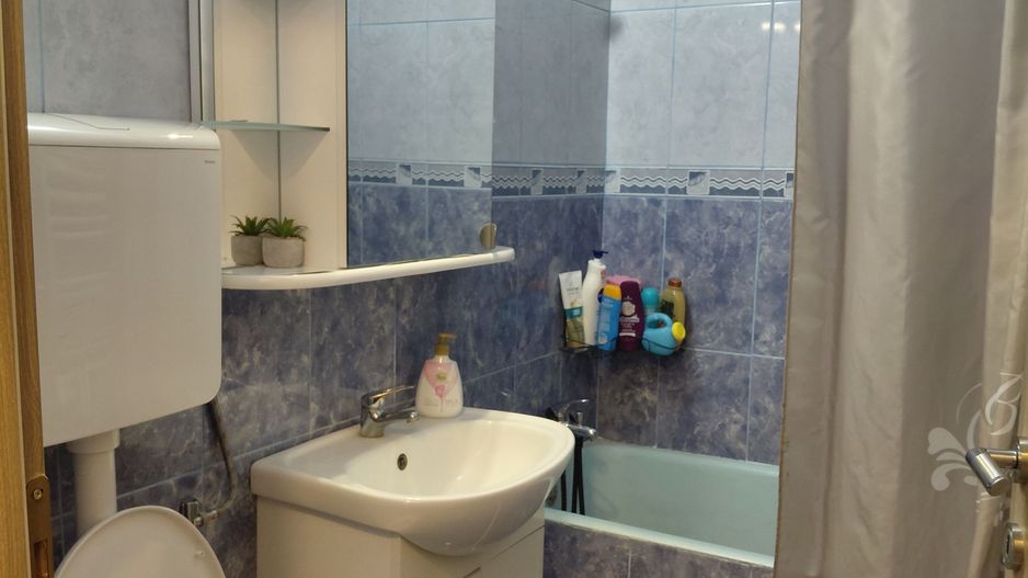 Apartament cu 2  camere Tiglina 1 zona Oraselul Copiilor,etaj.2 - Poză 13
