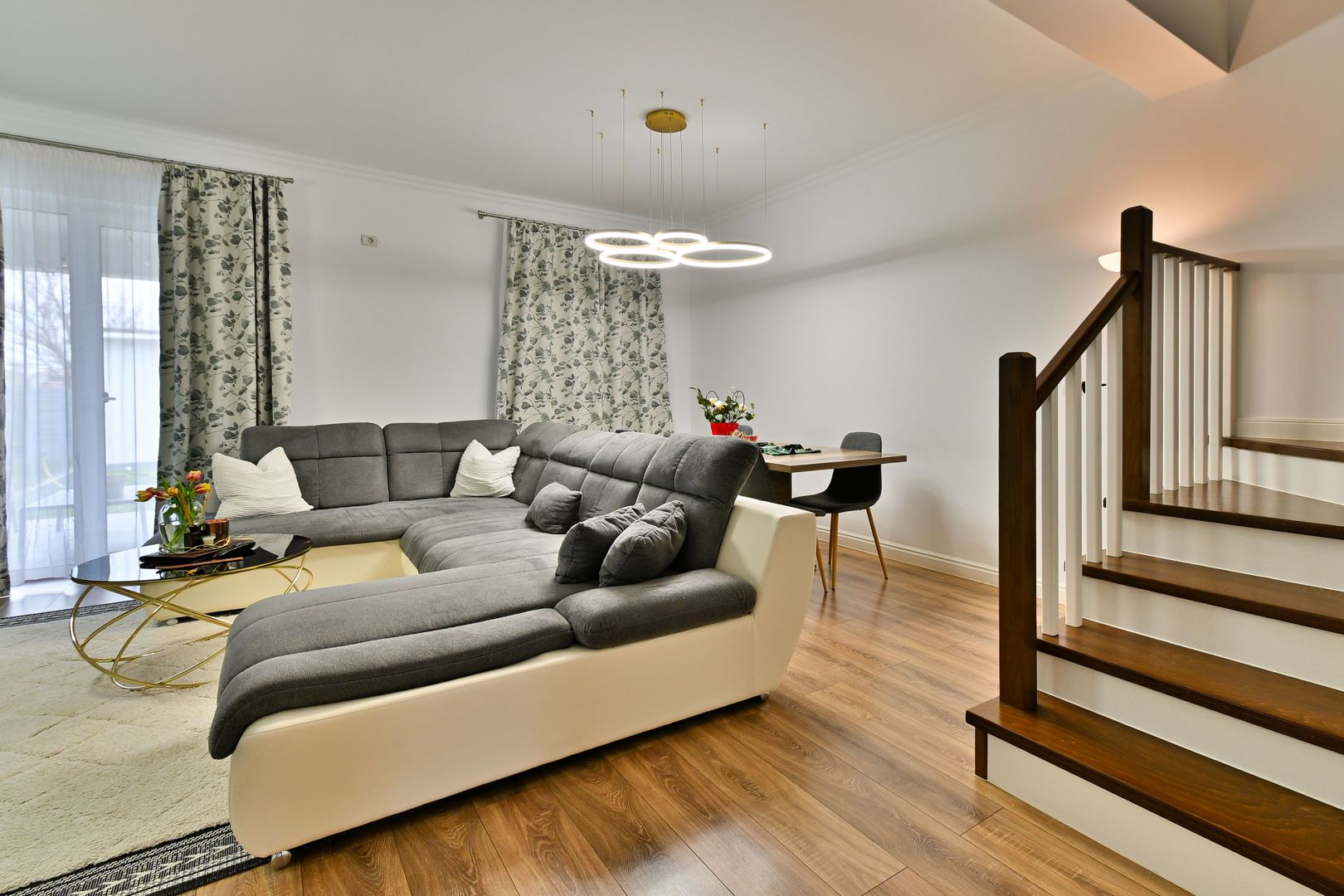 Duplex deosebit mobilat si utilat de vanzare in Dumbravita 0% COMISION - Poză 3