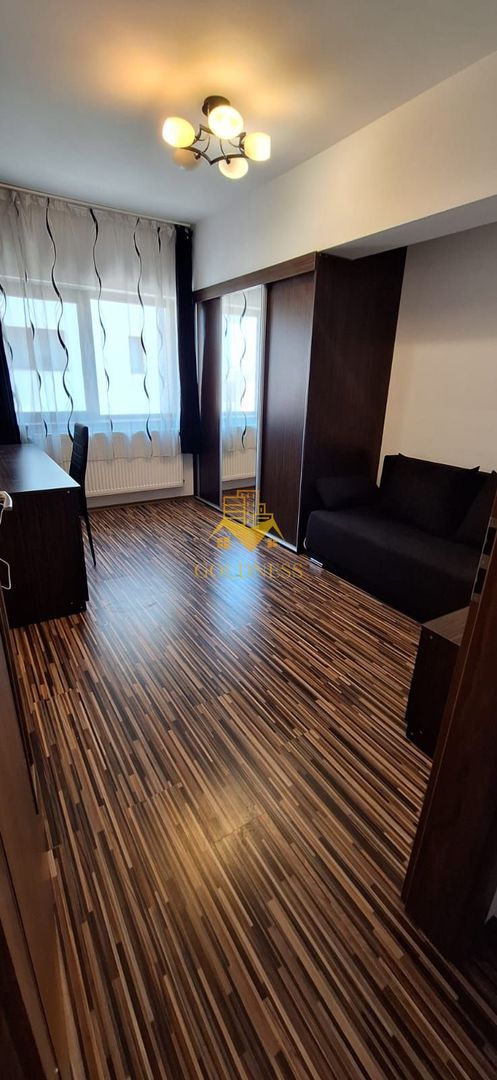 3 camere open space,Pet Friendly, Buna Ziua,Grand Hotel Italia,Parcare - Poză 9
