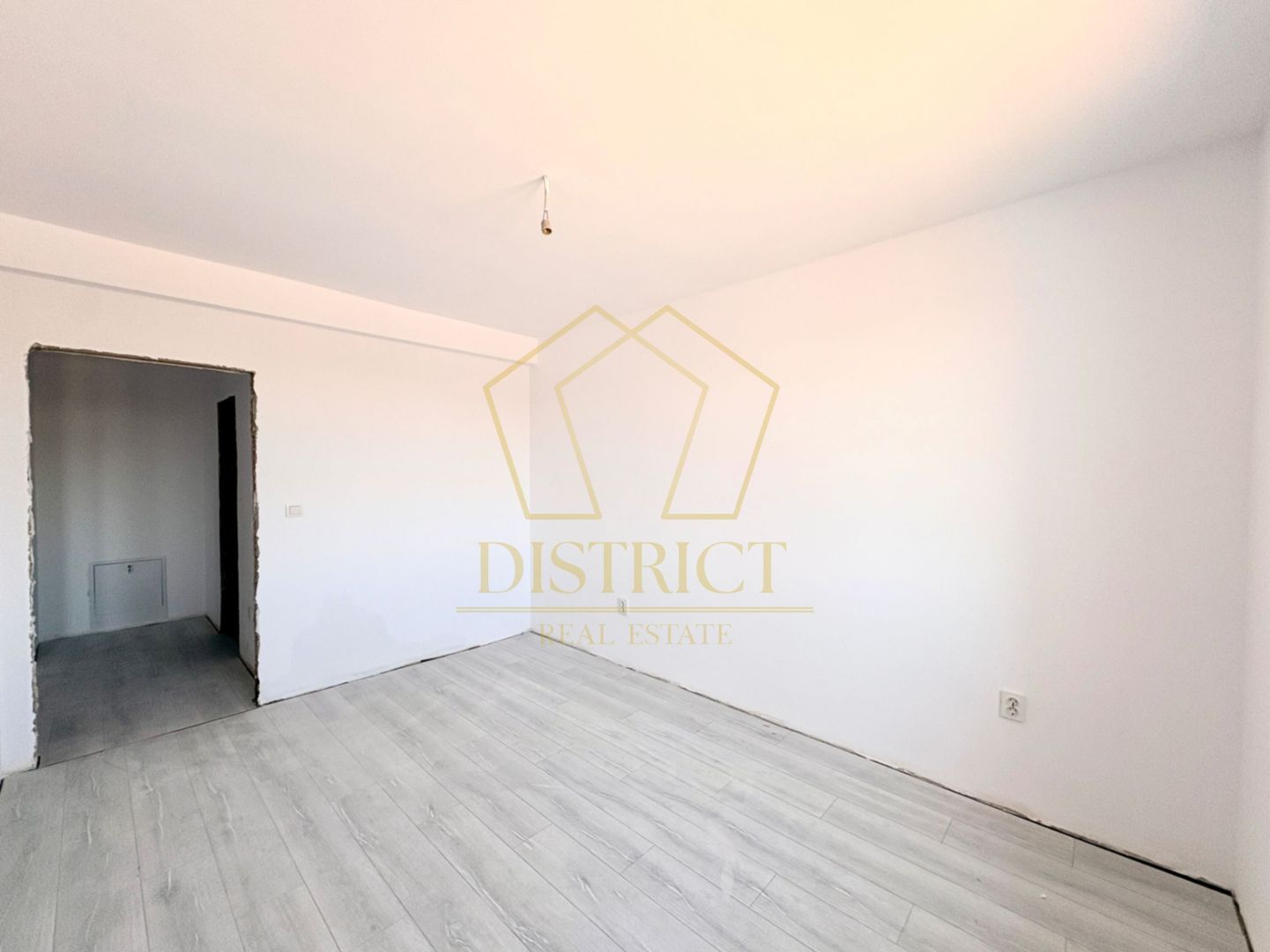 Apartament cu 2 camere si balcon | Giroc | Zone 2 - Poză 6