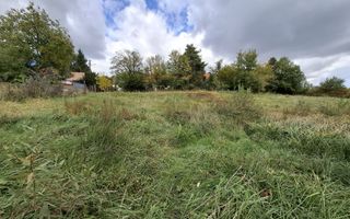 Teren intravilan cu Puz si priveliște deosebită, spre Cetatea Cisnădioara - Poză 10