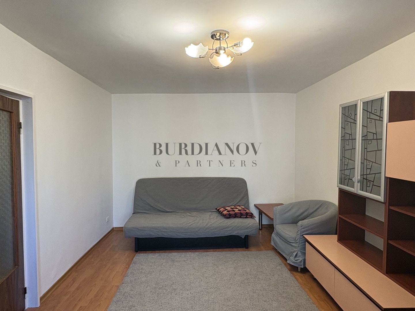 Apartament cu 2 camere - decomandat - Mega Mall - Pantelimon - Poză 2