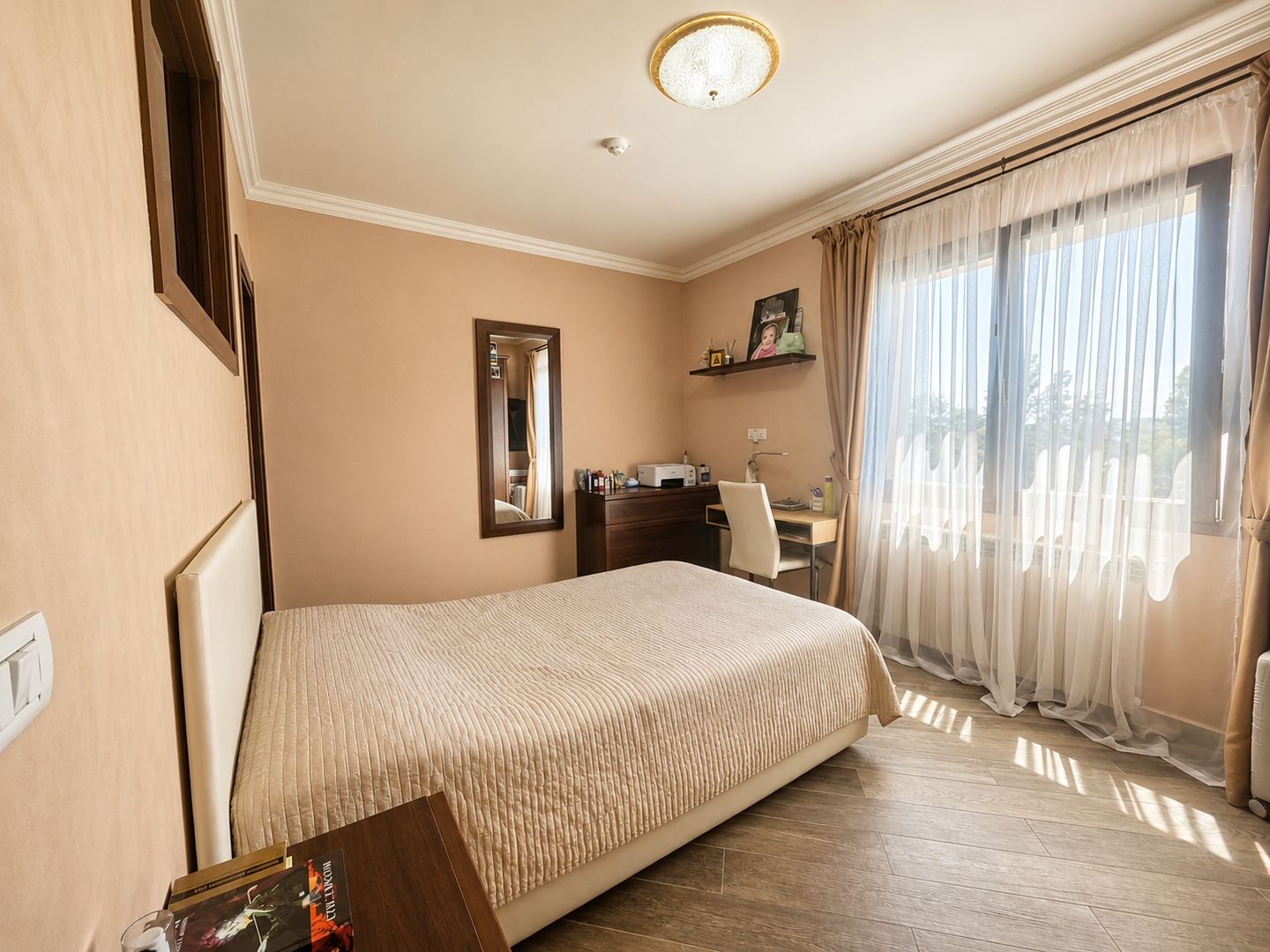 Vanzare apartament 3 camere, bloc nou in Mamaia, vedere lac, aproape plaja - Poză 3