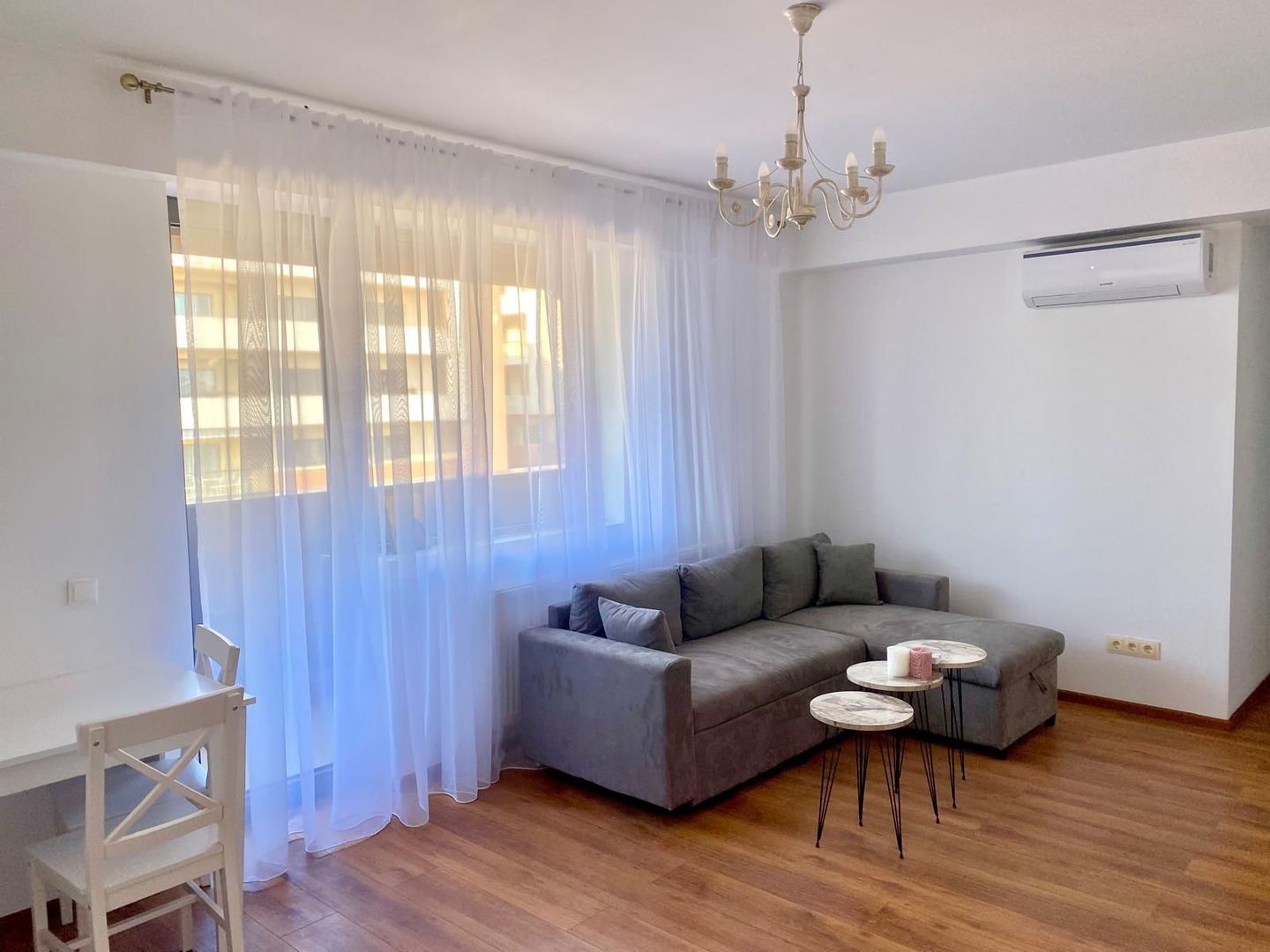 Apartment 2 camere vedere Lac Pipera zona Pipera Plaza Rond OMV - Poză 3