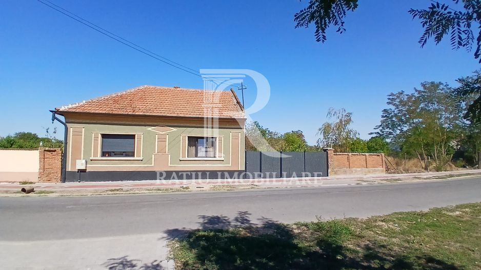 Casa 3 Camere + Anexe de Vanzare  | 125 + 73 mp | Santaul Mare | Bihor - Poză 13