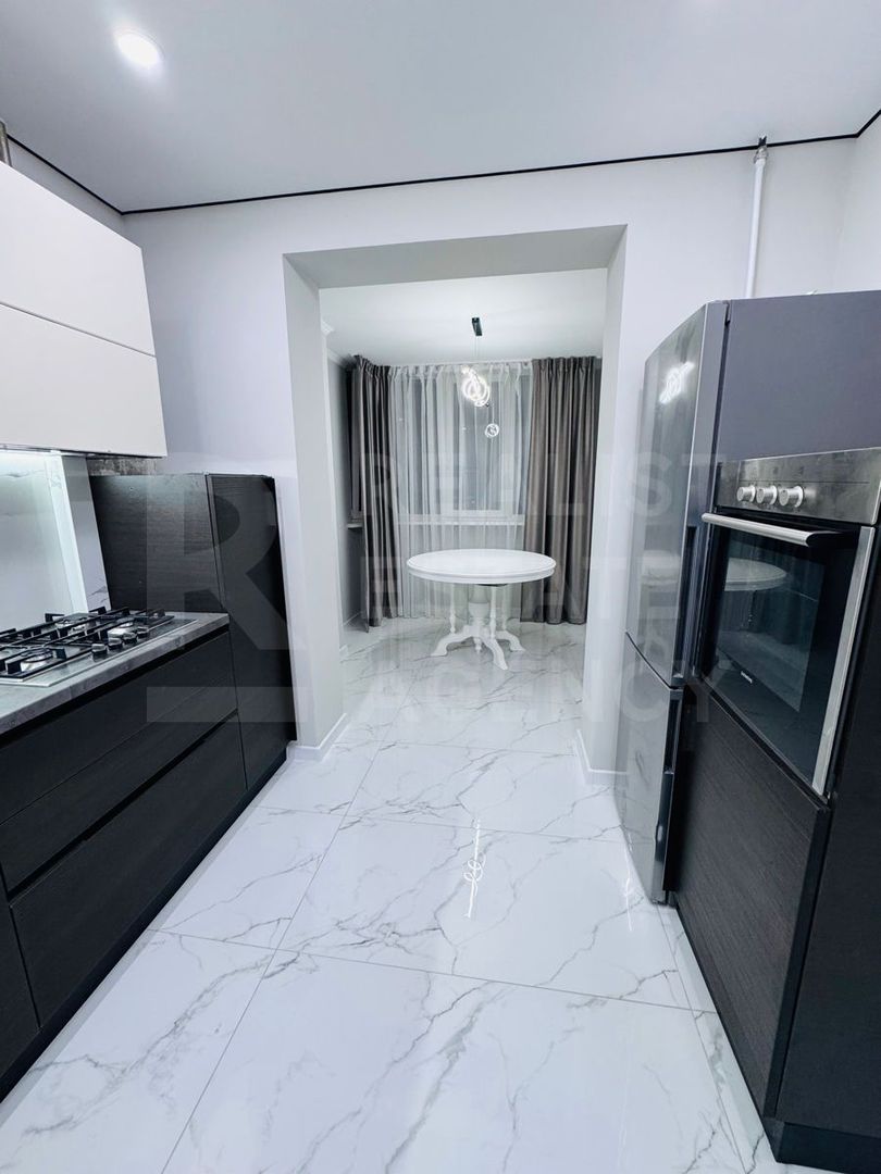 Chirie, apartament, 3 camere, strada Ismail , Centru. - Poză 7