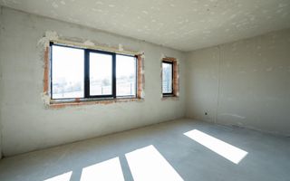 Casa zona Dealuri Oradea - Poză 2