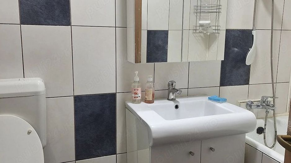 De Inchiriat Garsoniera spatioasa  Decebal - Poză 7