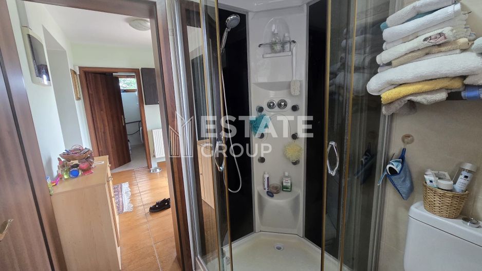 Casă individuală cu 4 camere in Dumbrăvița - Poză 10