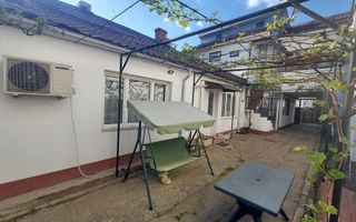 Casă cu 7 camere, în spatele stadionului - Poză 11