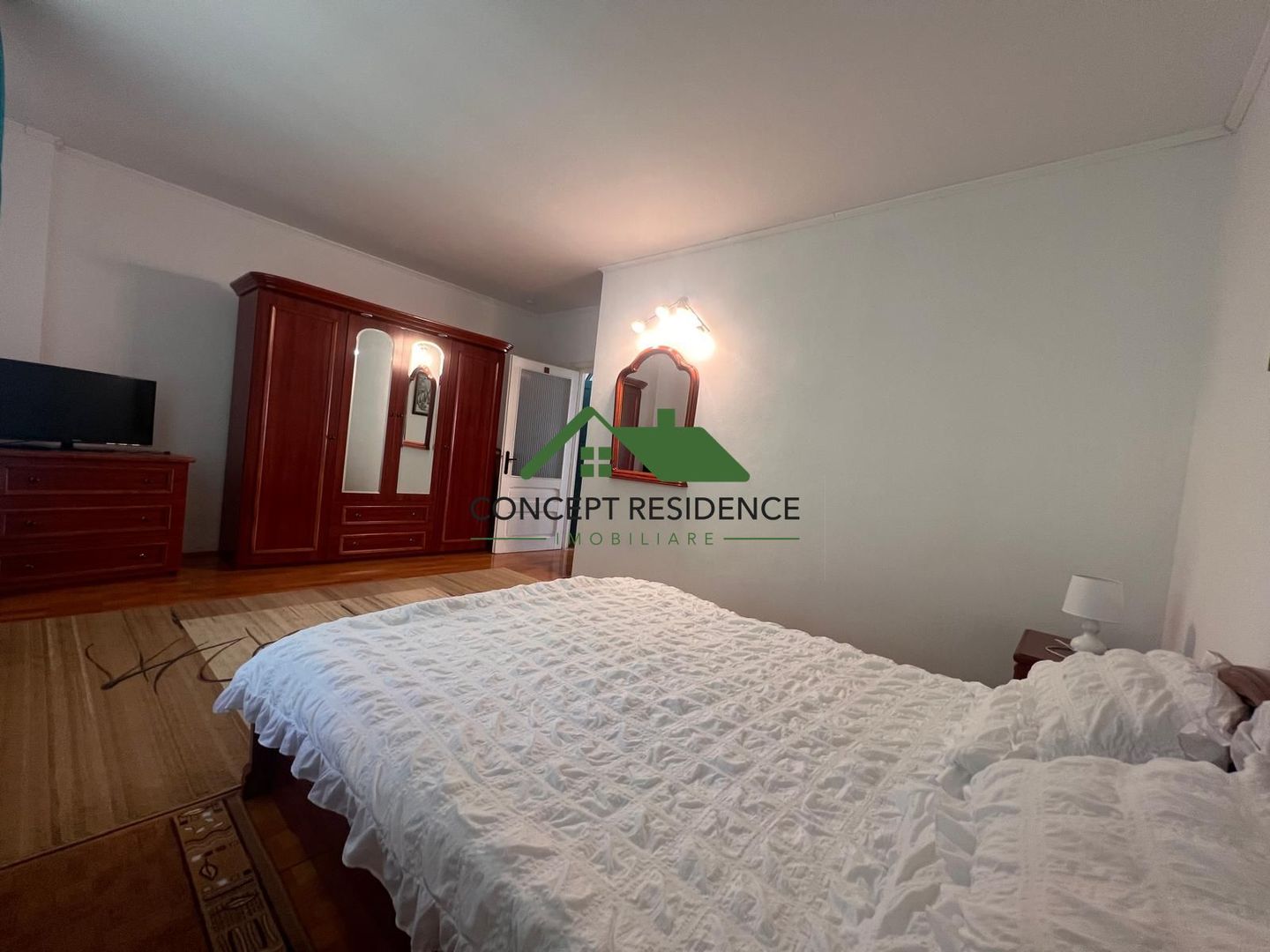 Vilă 816 mp | 20 ari teren | Valea Roșie | Ideală pentru investitie - Poză 37