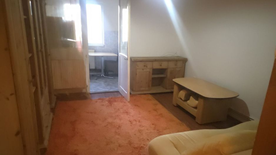 Garsoniera de inchiriat zona centrala - Poză 1