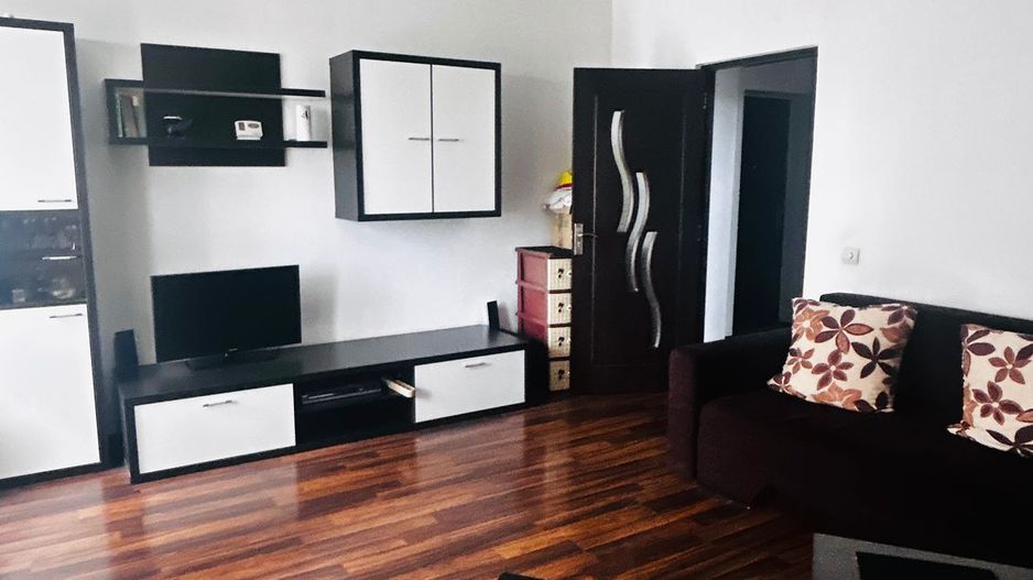 Apartament 2 camere, mutare imediata, mobilat si utilat, loc de parcare inclus! - Poză 2