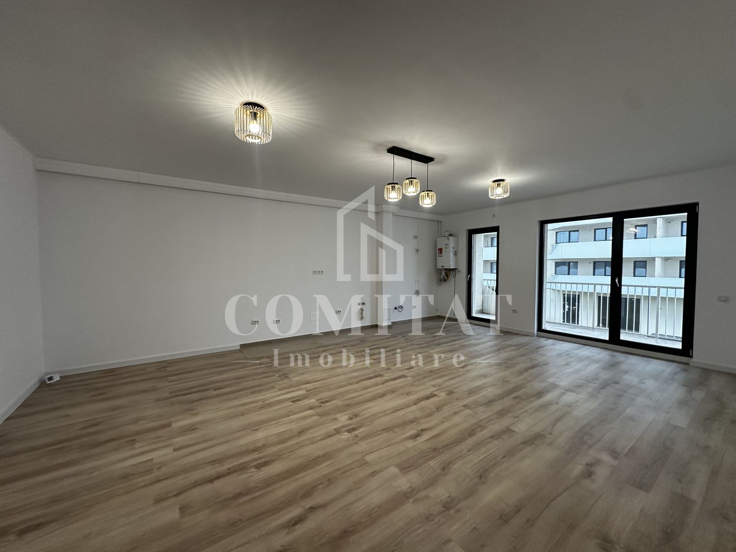 Apartament finisat | Etaj intermediar | Zona Eroilor-Floresti - Poză 1