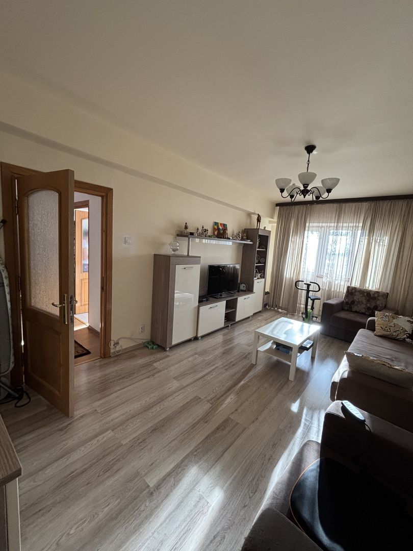 Apartament cu 4 camere decomandate, 92 mp utili – Piața Centrală, Craiova - Poză 5