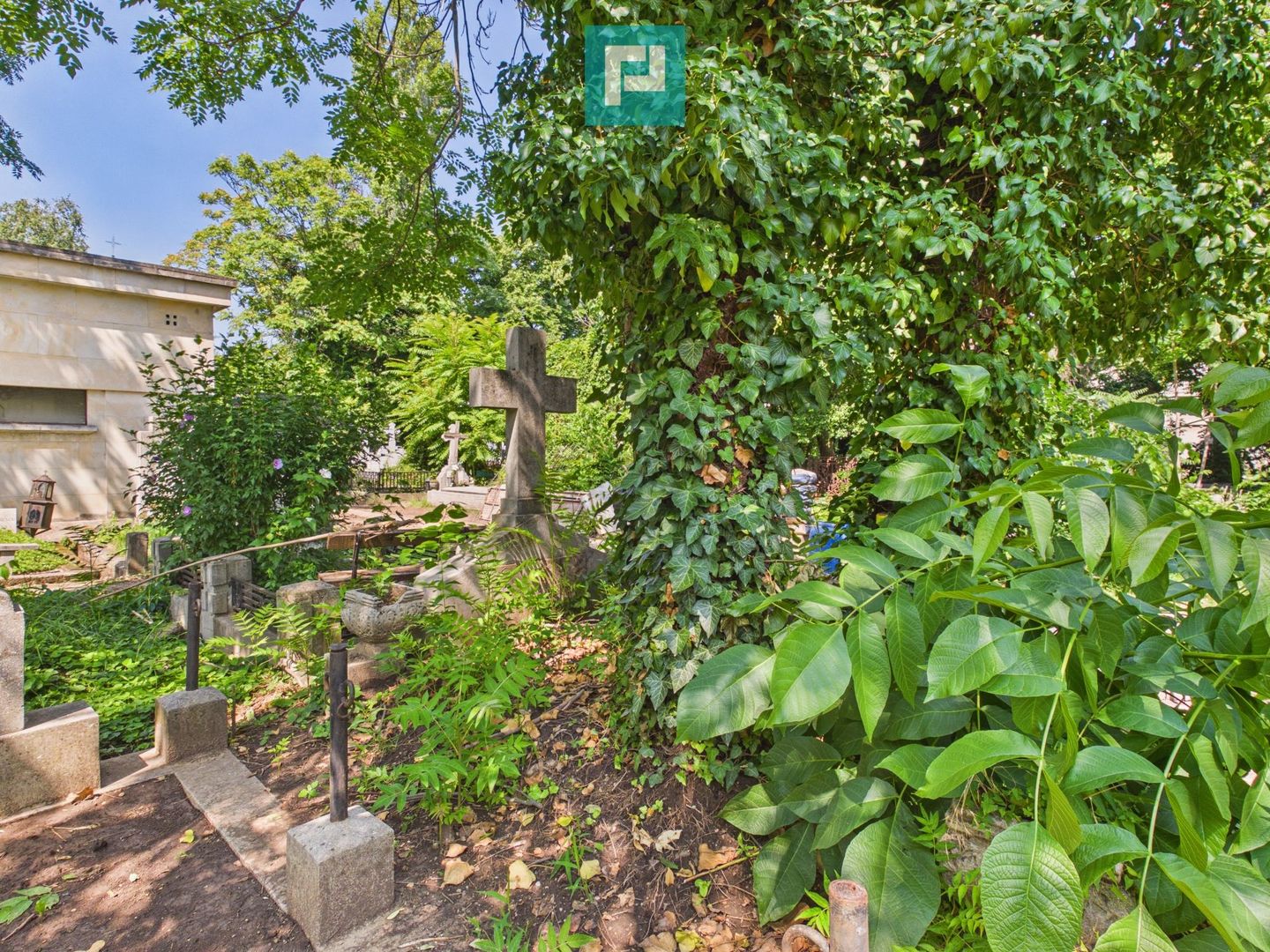 Loc de veci, cimitir Bellu,  Bucuresti - Poză 2