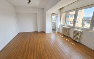 Apartament cu 2 camere, 50 mp+balcon, decomandat, zona Kaufland