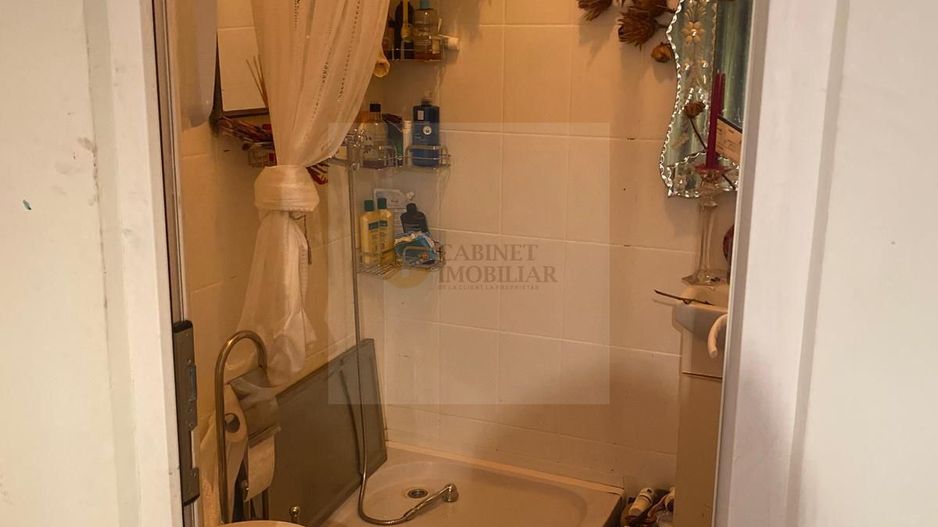 Garsoniera  | Vedere catre bulevard  |  Kogalniceanu - Cismigiu - Poză 6