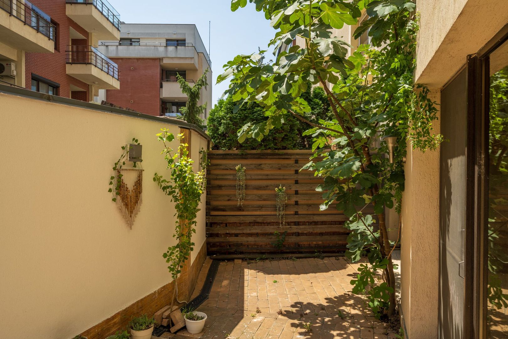 Apartament 3 camere superb si curte proprie Parc Herastrau - Poză 32