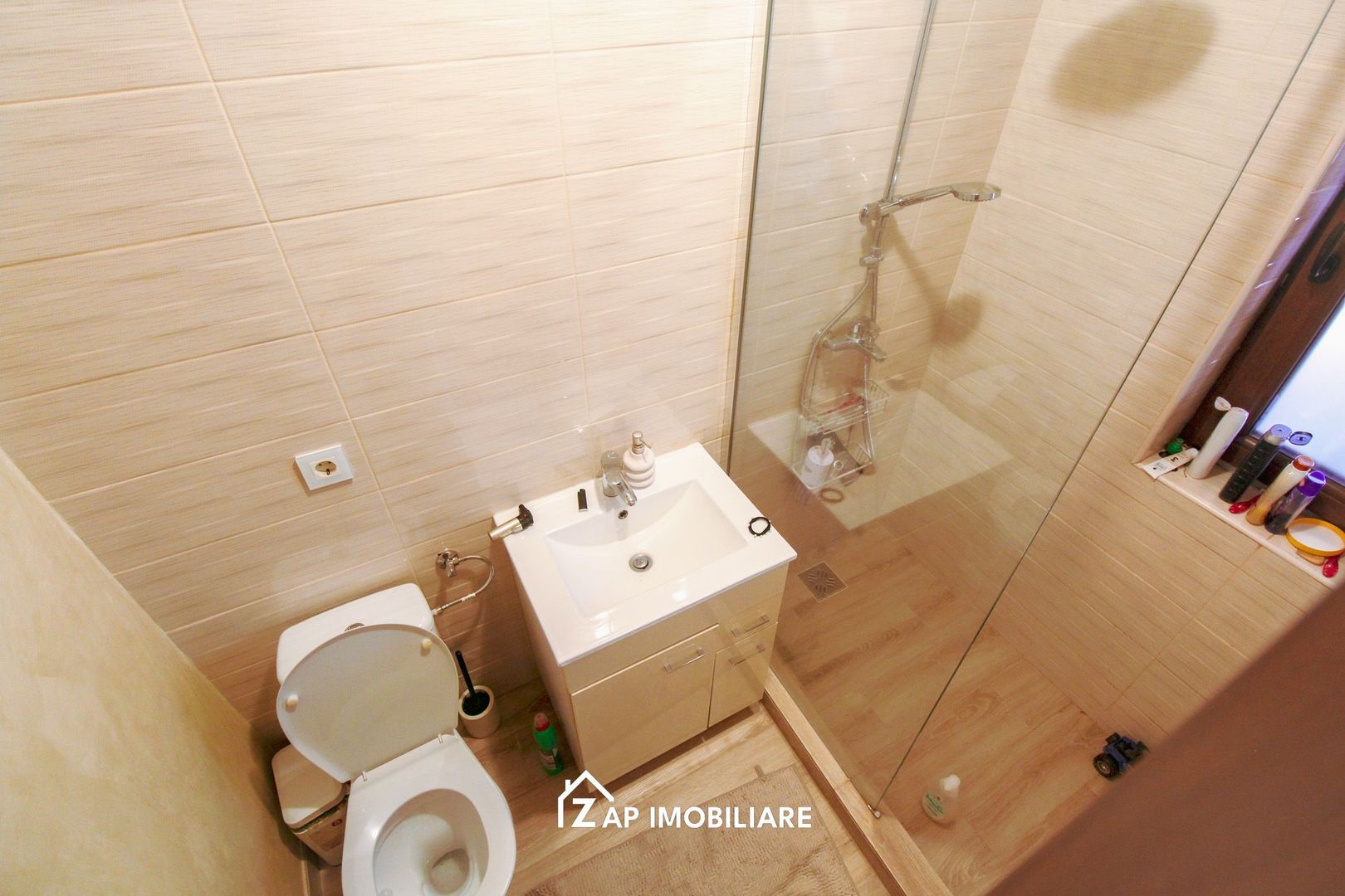 Casa moderna 1 nivel - 4 camere - 900 mp teren - Poză 23