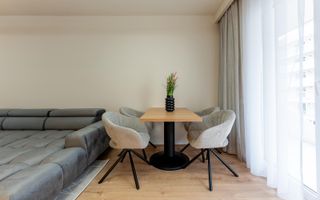 Apartament ultramodern / etaj intermediar / Zona Eroilor , Floresti - Poză 10