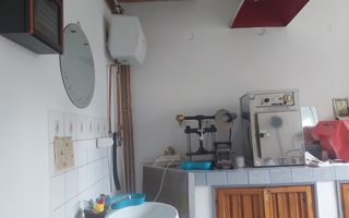 SPAȚIU COMERCIAL ÎN OȚELU-ROȘU/JUD.CARAȘ-SEVERIN - Poză 3