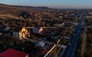 Vila superba | Teren 2300mp | Dealul cu tei | Aninoasa | Doicesti - Poză 2