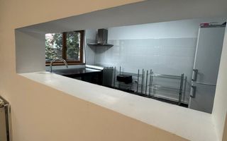 De inchiriat vila cu priveliste spectaculoasa - ideal spatiu comercial - Poză 11