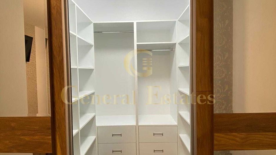 Apartament de vanzare3 camere in apripiere de Coresi - Poză 10