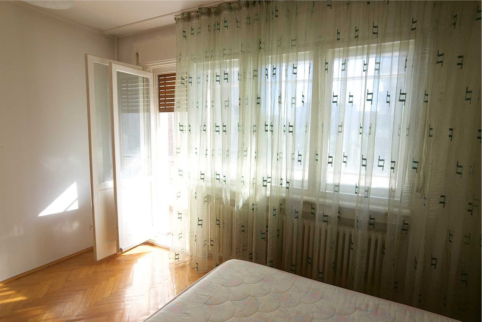 Apartament  2 camere -  zona Drumul Taberei - Poză 3