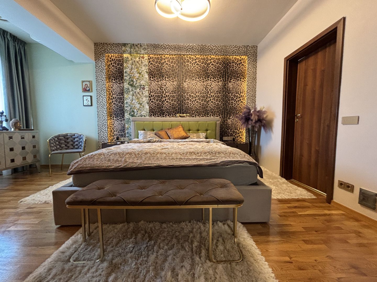 Apartament spectaculos 120 mp | Panorama către oraș | 2 Locuri Parcare - Poză 21