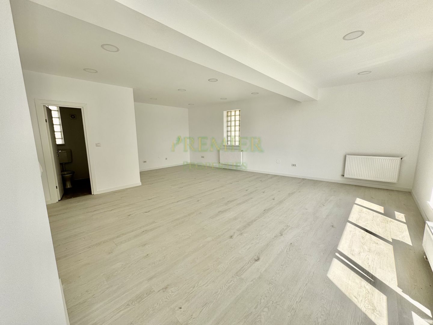 SPATIU DE BIROURI 17.5 EUR/MP | STEFAN CEL MARE | FARA SERVICE CHARGE | CENTRALA - Poză 5