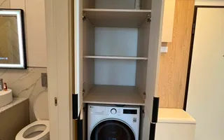 Apartament 2 camere Mamaia | Vedere frontală la lac | mobilat modern - Poză 11