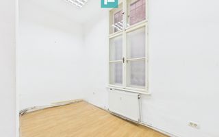 Apartament luminos cu 3 camere ultracentral - Arad - Poză 12