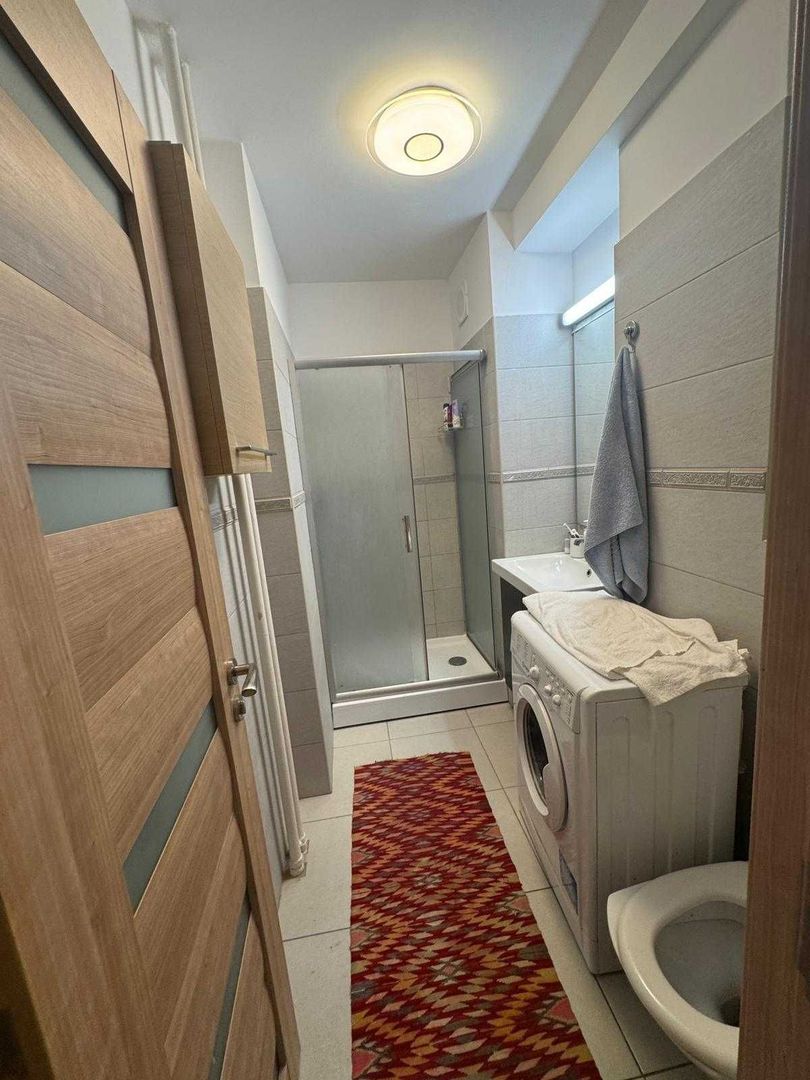 Inchiriere apartament 2 camere ultracentral - Poză 2