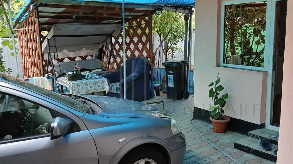 Casă 5 camere, 137 mp utili, 960 mp teren, 10 km de Onești - Poză 12