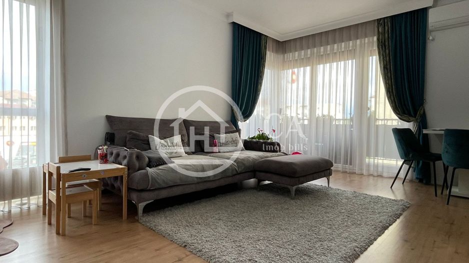 Apartament LUX de vanzare cu 3 camere în zona Calea Aradului, Oradea - Poză 6