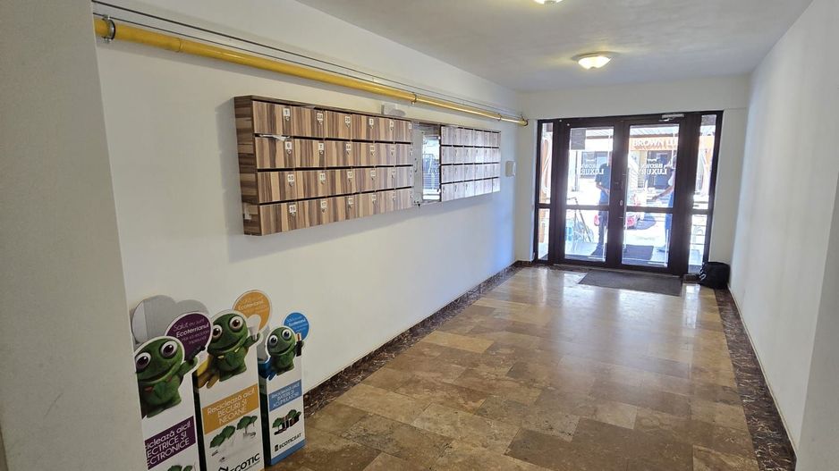 Apartament 2 camere 60 mp.+ loc de parcare Popas Pacurari 120000 euro - Poză 11