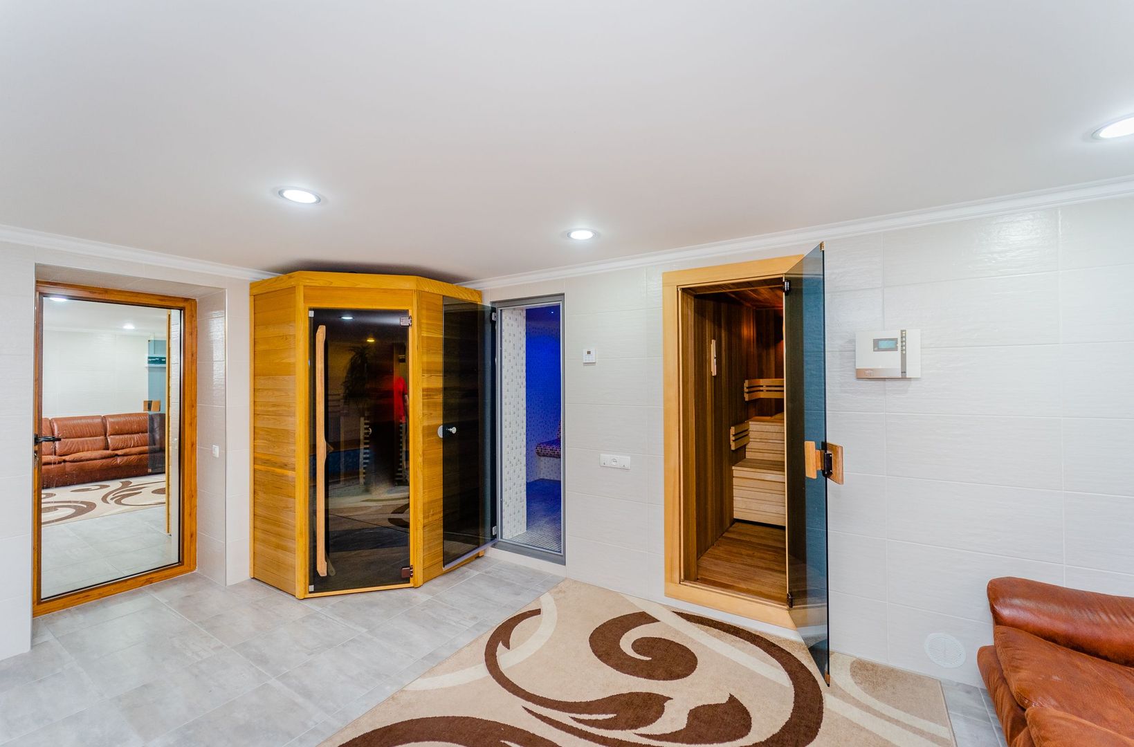 Casă în Chișinău, de vânzare, cu suprafața de 270 m2 pe teren de 6 ari or. Codru. - Poză 11