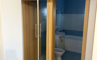 Apartament giroc central loc de parcare - Poză 6