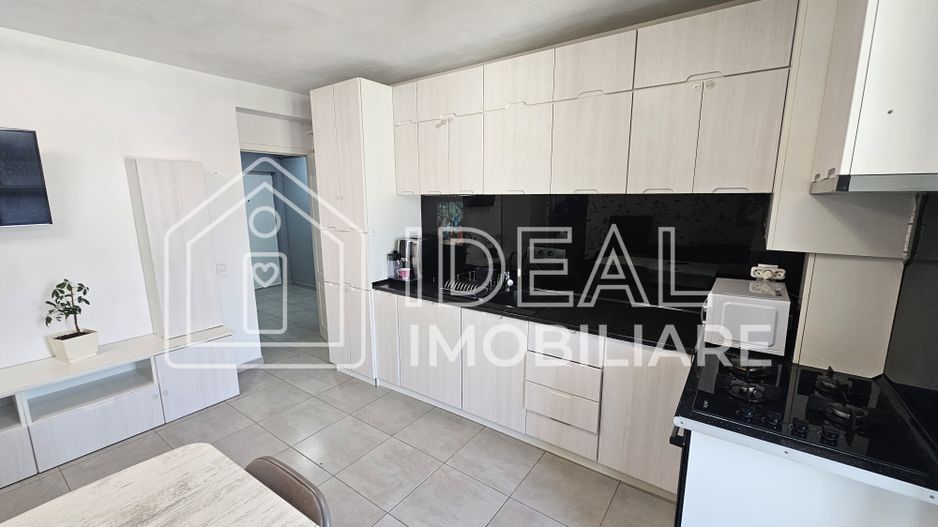 Apartament cu 3 camere Mobilta-Utilat, zona Pictor Brana - Poză 9