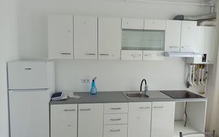Apartament Nou 3 camere 72 mp+balcon 25 mp-et 1-parcare-C. Moldovei - Poză 2