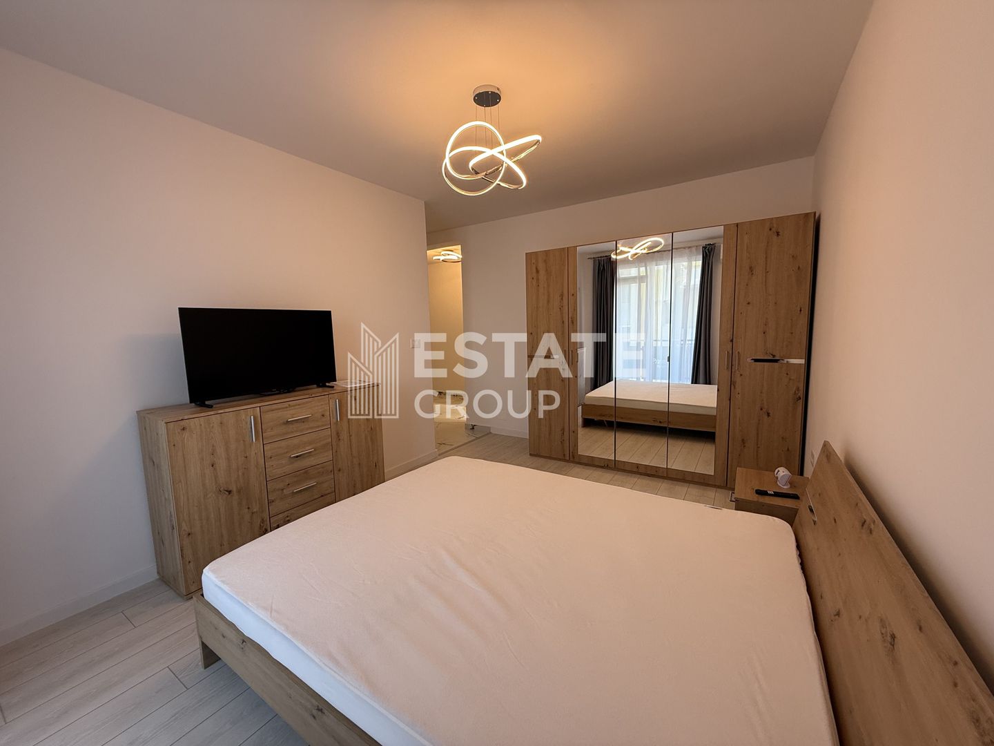 Apartament o camera  Giroc , mobilat si utilat - Poză 4